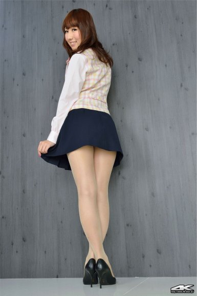 球王会体育APP|南京最牛路边炒饭引几百吃货聚集 宝马奥迪纷